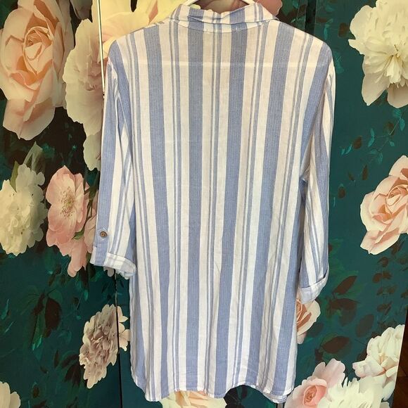 Viola Borghi Linen Blouse 🦋🌊🫐 - Picture 4 of 6